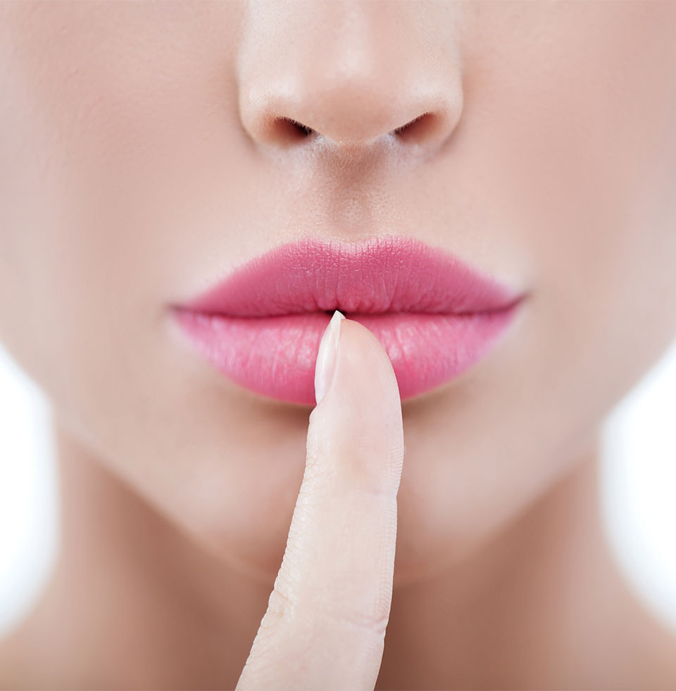 Best-Lip-Enhancement-Face-Treatment-Richmond-Surgical-Arts-Dr-Lynam-Gray-Banner