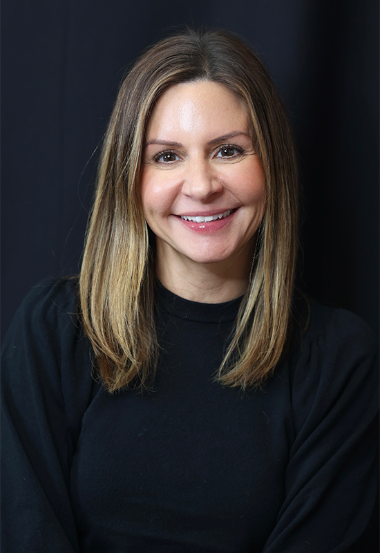 Garnett-Woodley-Patient-Care-CoordinatorRichmond-Surgical-Arts-Skin-Rejuvenation-Center-Team-Me